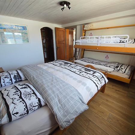 Chalet Le Slalom Arveyes Bagian luar foto