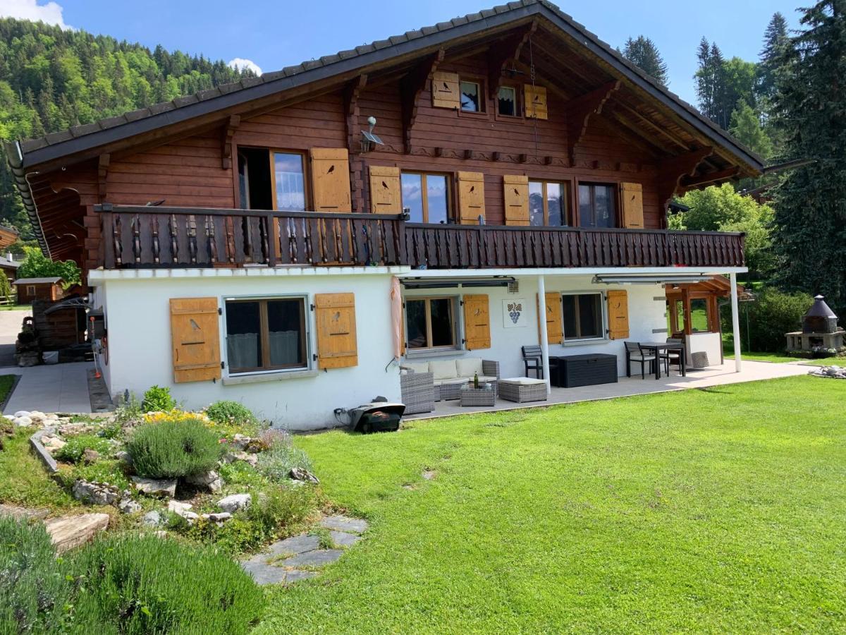 Chalet Le Slalom Arveyes Bagian luar foto